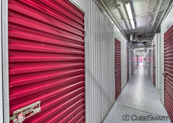 Storage Units at CubeSmart Self Storage - Boynton Beach - 7358 W Boynton Beach Blvd - 7358 Boynton Beach Blvd