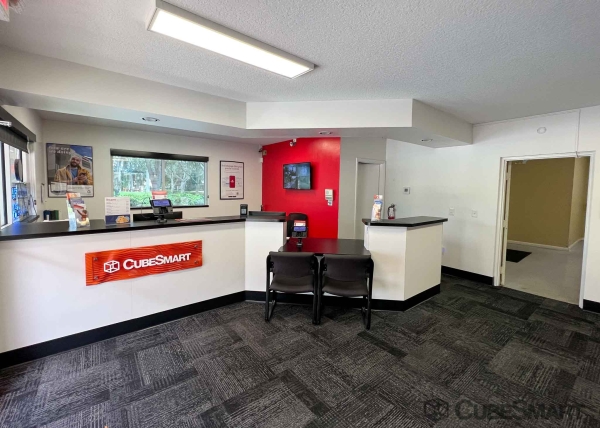 Storage Units at CubeSmart Self Storage - West Palm Beach - 4200 Forest Hill Blvd - 4200 Forest Hill Blvd