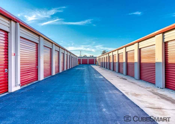 Storage Units at CubeSmart Self Storage - Lancaster - 43357 Division Street