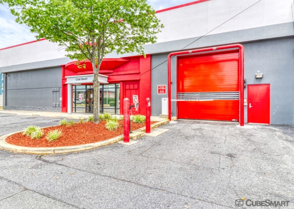 Storage Units at CubeSmart Self Storage - Camp Springs - 6104 Allentown Road