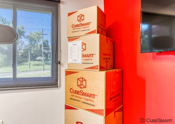 Storage Units at CubeSmart Self Storage - Manchester - 510 North Main Street - 510 North Main Street