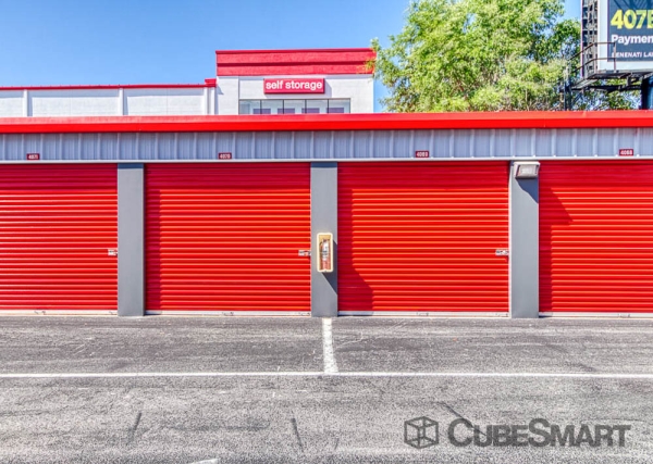 Facility photo: //images.sparefoot.com/medium/6350268a6cc66e2849.jpg