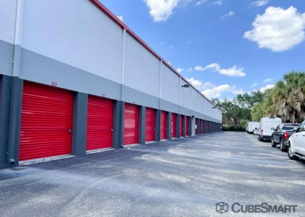 Storage Units at CubeSmart Self Storage - Boynton Beach - 12560 S Military Trl - 12560 S Military Trl