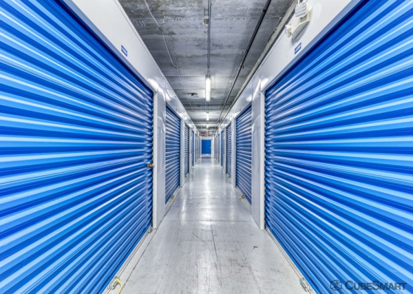 Facility photo: //images.sparefoot.com/medium/635126903155172343.jpg