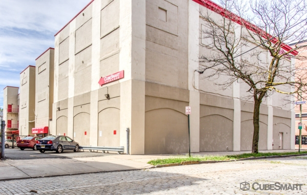 Storage Units at CubeSmart Self Storage - Hoboken - 1040 Grand Street