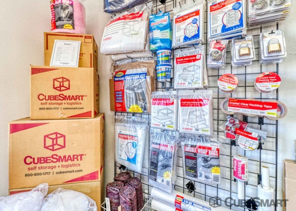 Storage Units at CubeSmart Self Storage - Mckinney - 1700 S Central Expy - 1700 S Central Expy