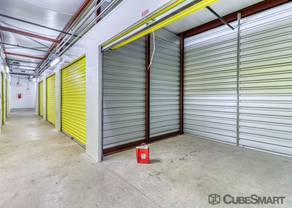 Storage Units at CubeSmart Self Storage - North Richland Hills - 6612 Davis Blvd - 6612 Davis Blvd