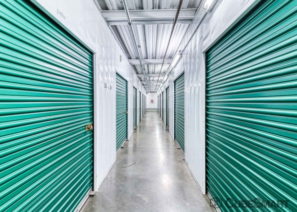 Storage Units at CubeSmart Self Storage - Vista - 1625 West Vista Way - 1625 West Vista Way