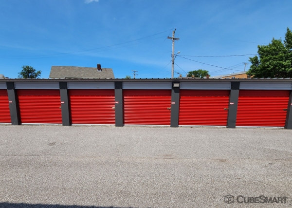 Storage Units at CubeSmart Self Storage - Lakewood - 1324 Hird Avenue - 1324 Hird Avenue