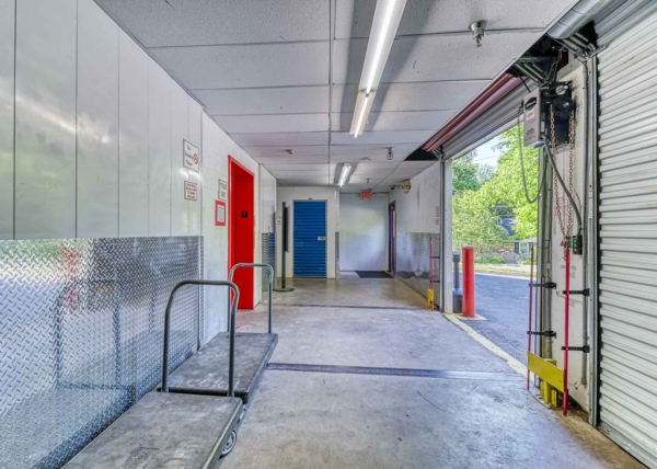 Storage Units at Acorn Self Storage - Kensington - 11015 West Ave