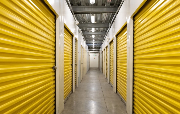Facility photo: //images.sparefoot.com/medium/64122687ea4ce07b6e.jpg