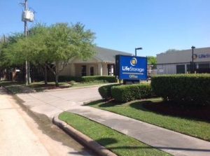 Life Storage - Houston - Silverado Drive Picture of Life Storage - Houston - Silverado Drive