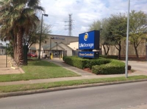 Life Storage - Houston - Wilcrest Drive Picture of Life Storage - Houston - Wilcrest Drive
