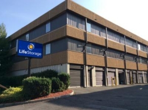 Life Storage - Belleville Picture of Life Storage - Belleville