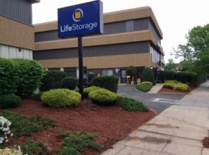 Life Storage - Belleville Picture of Life Storage - Belleville