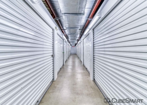 CubeSmart Self Storage - Houston - 1019 W Dallas St - Photo 13