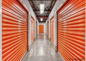 CubeSmart Self Storage - Bronx - 955 Bronx River Ave - Photo 2