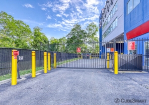 CubeSmart Self Storage - Brooklyn - 2990 Cropsey Ave - Photo 6