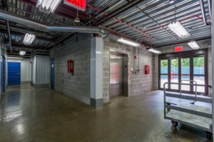 CubeSmart Self Storage - New Rochelle - 111 Cedar St - Photo 17