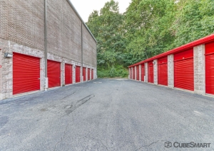 CubeSmart Self Storage - Shelton - Photo 9
