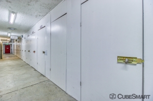 CubeSmart Self Storage - Aurora - 15413 E 18th Ave - Photo 9