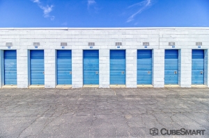 CubeSmart Self Storage - Aurora - 1540 Altura Blvd - Photo 8
