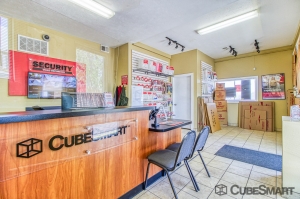 CubeSmart Self Storage - Aurora - 1540 Altura Blvd - Photo 15