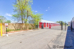 CubeSmart Self Storage - Aurora - 1540 Altura Blvd