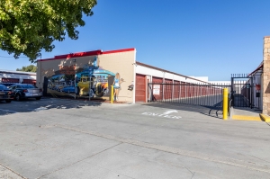 Security Public Storage - Modesto Woodland - Photo 2
