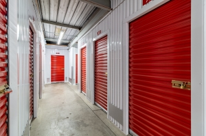 Security Public Storage - Modesto Woodland - Photo 4