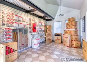 CubeSmart Self Storage - Mansfield - 1871 Country Club Dr - Photo 6