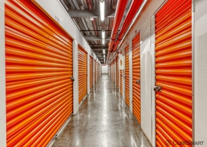 CubeSmart Self Storage - Bronx - 200 E 135th St - Photo 3