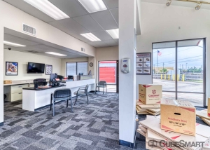 CubeSmart Self Storage - Pearland - 1919 E Broadway St - Photo 7