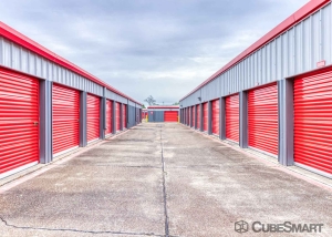 CubeSmart Self Storage - Pearland - 1919 E Broadway St - Photo 3