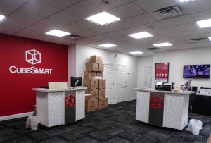 CubeSmart Self Storage - Somerset - 1100 Easton Ave - Photo 8