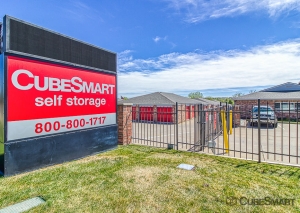 CubeSmart Self Storage - Aurora - 1800 South Chambers Road - Photo 4