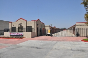 SecurCare Self Storage - Riverside - Felspar Street Picture of SecurCare Self Storage - Riverside - Felspar Street