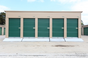 Aztec Storage Houston-Oak Forest Picture of Aztec Storage Houston-Oak Forest