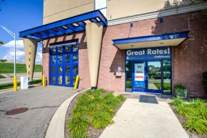 Simply Self Storage - Lincoln Park, MI - Howard St Picture of Simply Self Storage - Lincoln Park, MI - Howard St