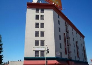 StorQuest - Oakland/San Pablo Picture of StorQuest - Oakland/San Pablo