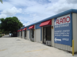 Alamo Broadway Mini-Storage Picture 8 of Alamo Broadway Mini-Storage - FindStorageFast.com