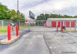 CubeSmart Self Storage - Rockford - 7511 Vandiver Rd - Photo 8