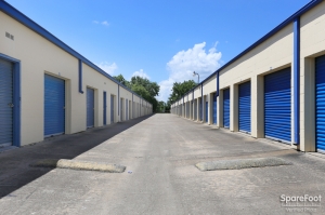 Houston Mini Storage #3 Picture of Houston Mini Storage #3