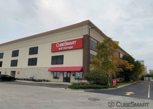CubeSmart Self Storage - Evanston - Photo 2