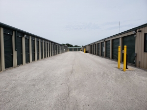 Global Self Storage - Merrillville - Photo 9