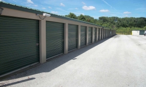 Global Self Storage - Merrillville - Photo 17