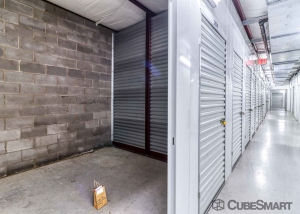CubeSmart Self Storage - Dallas - 17613 Coit Rd - Photo 6