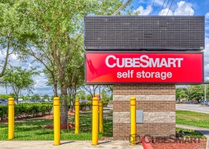 CubeSmart Self Storage - Pearland - 8206 Broadway Street - Photo 7