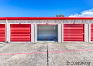 CubeSmart Self Storage - Spring - 1310 Rayford Road - Photo 4