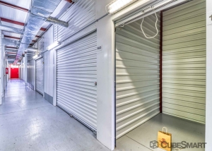 CubeSmart Self Storage - Spring - 1310 Rayford Road - Photo 7